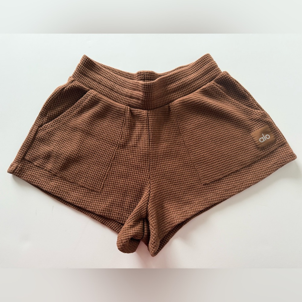 ALO Yoga Women's Thermal High-Waist Weekend Escape Sorts